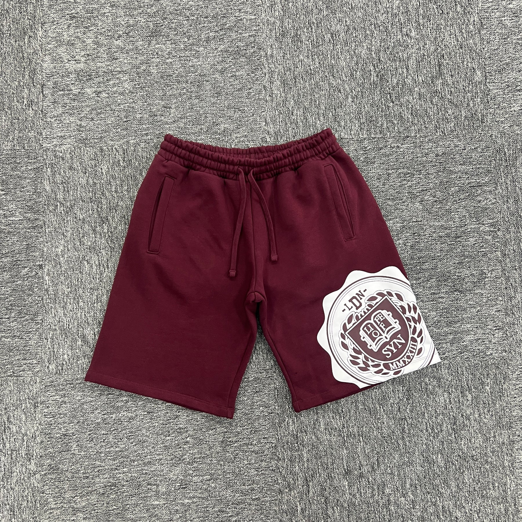 Conjunto Syna World “Varsity Crew“ ( Vermelha )