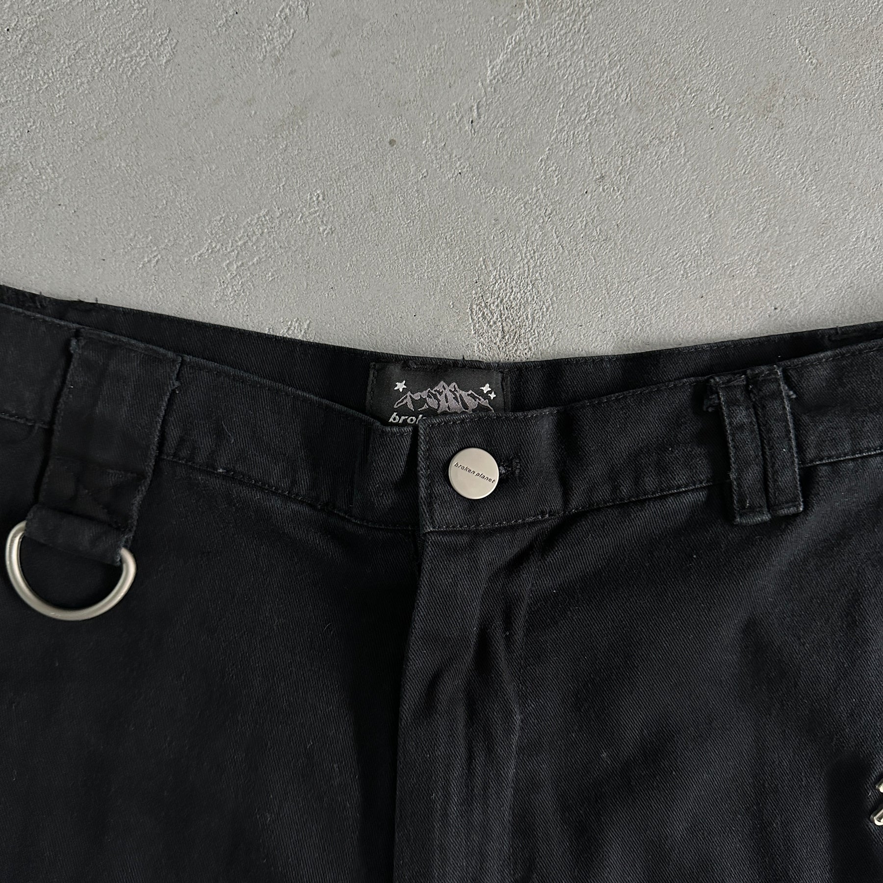 Calça Cargo BPM “Cargo Pants Black”