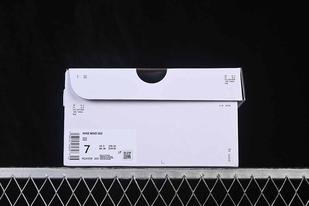 Nike mind 002 “Light Khaki”