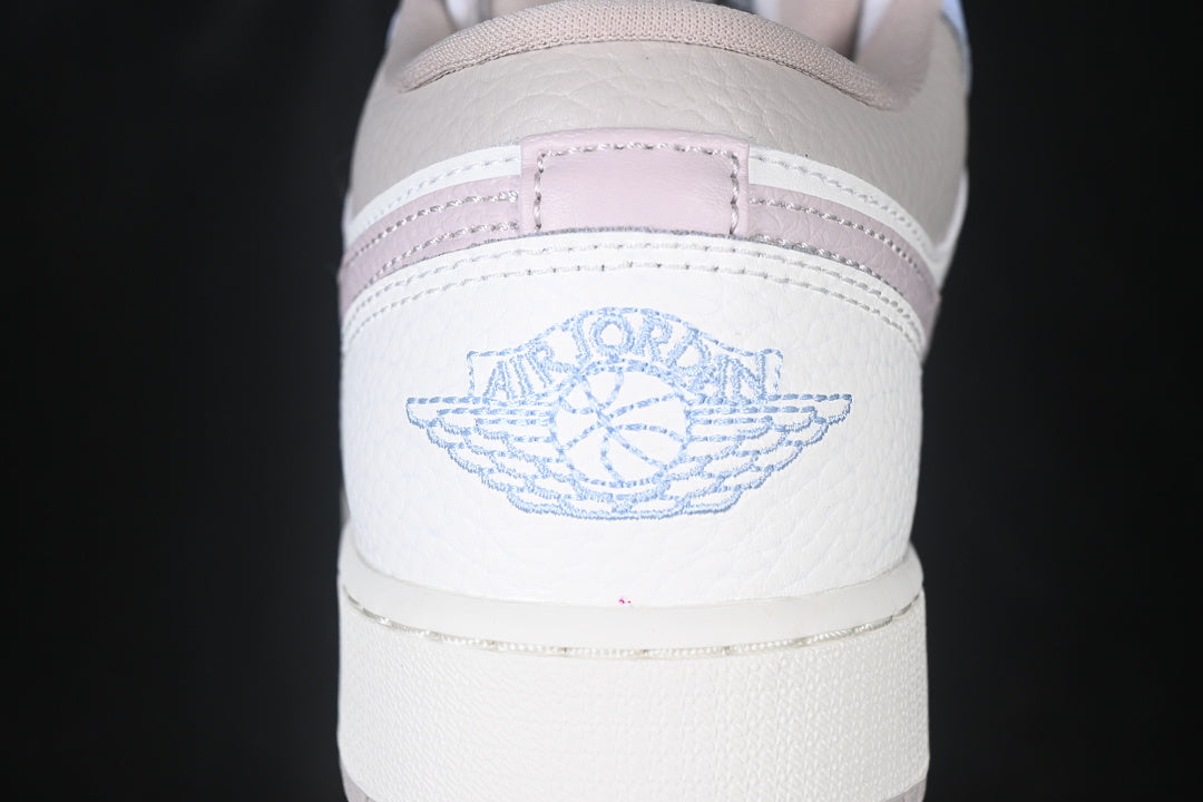 Air Jordan 1 Low “Pastel Plum”