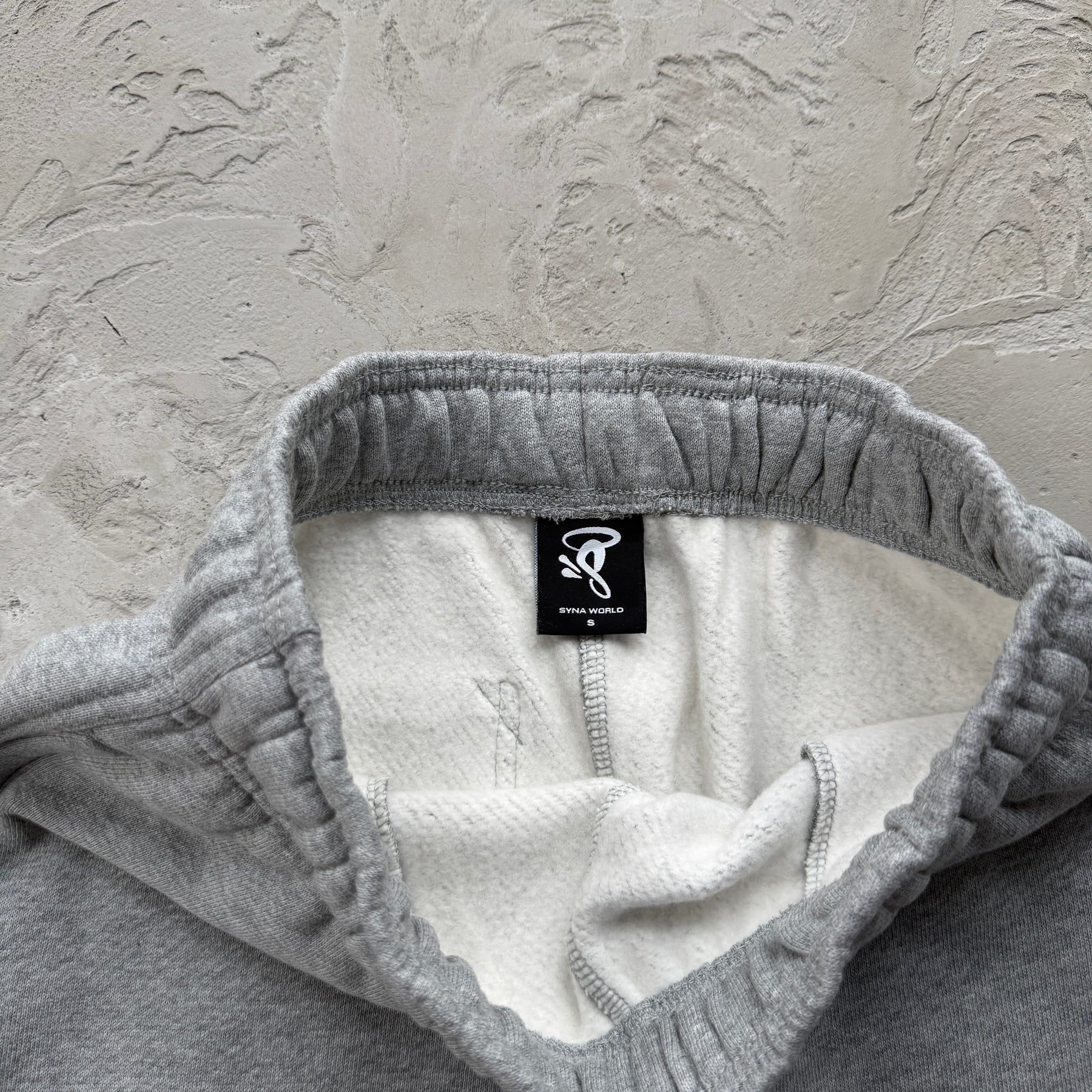 Conjunto Syna World x Nike “Solo Swoosh Fleece” ( Cinza )