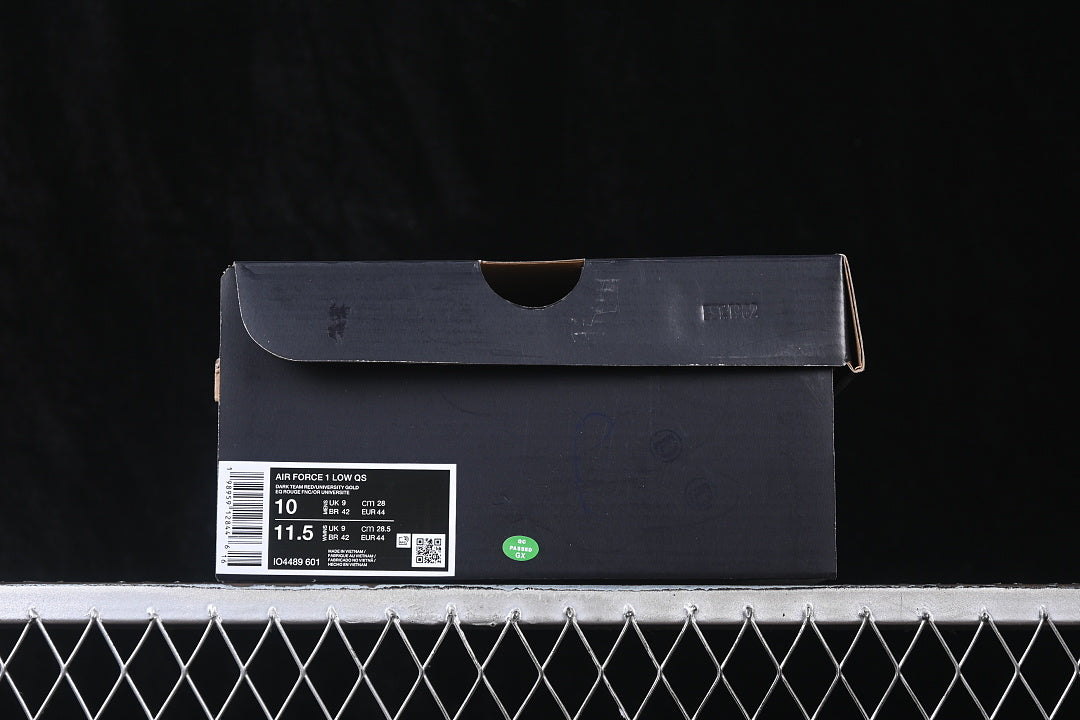Air force 1 “Dark Team Red”