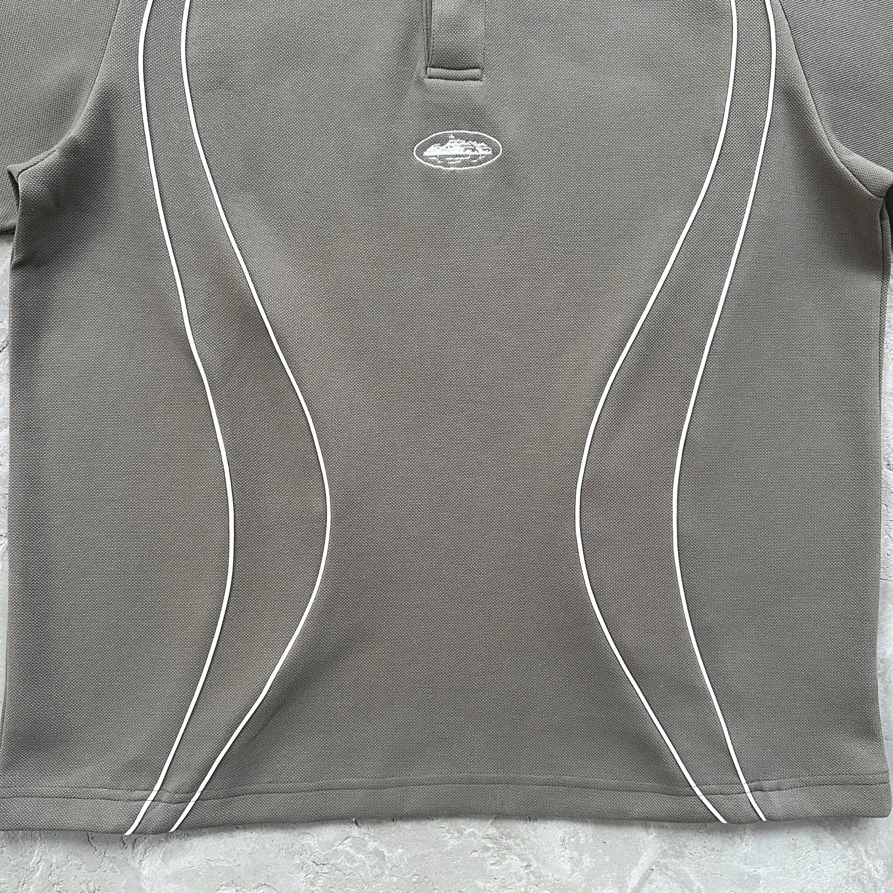 Conjunto Corteiz “Island Pique Polo Set” ( Cinza )