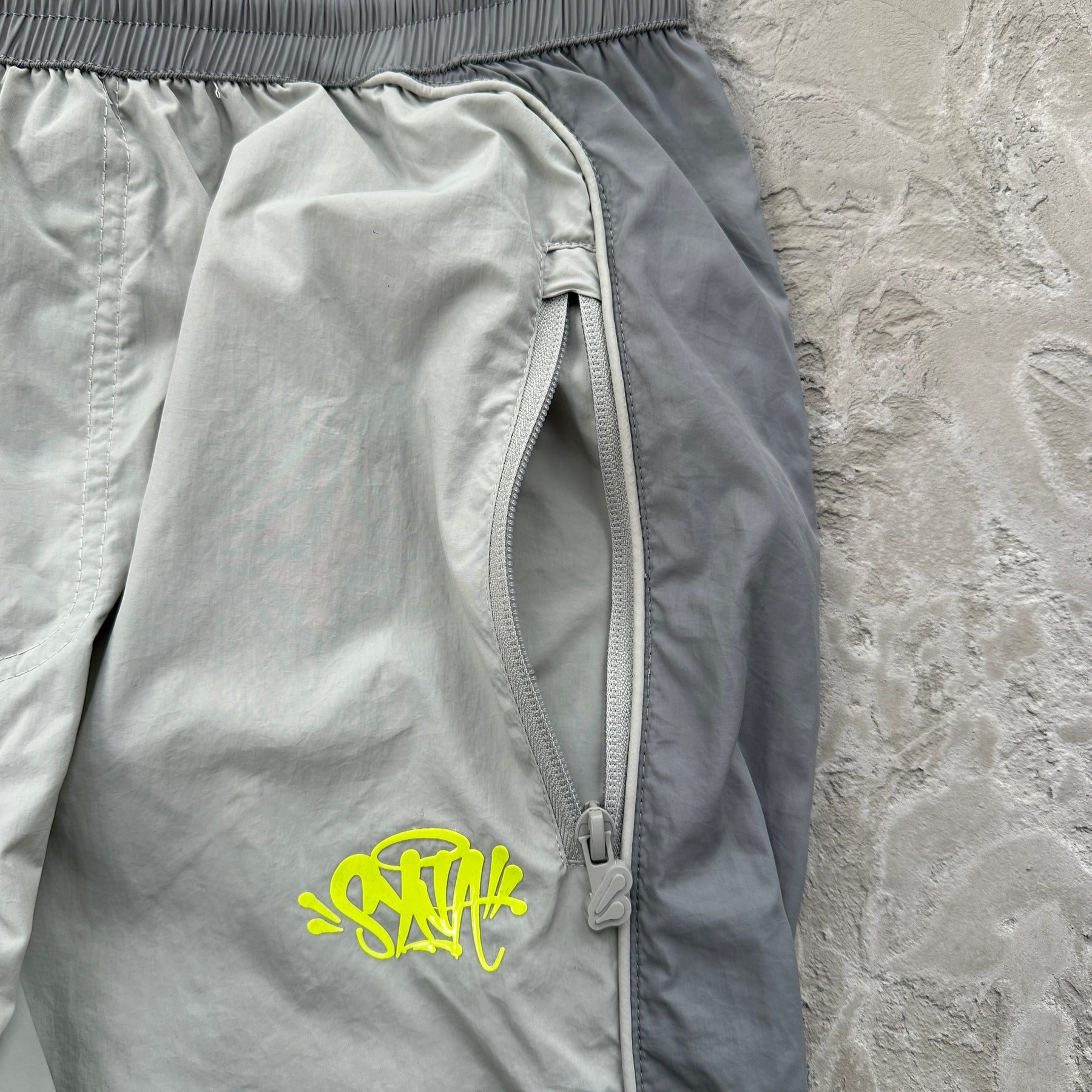 Conjunto Syna World “Team Pipe“ ( Cinza )