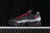 Air max 95 x Liverpool FC “Black Gym Red”