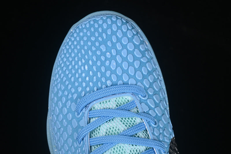 Nike Kobe 6 “Ice Grinch”