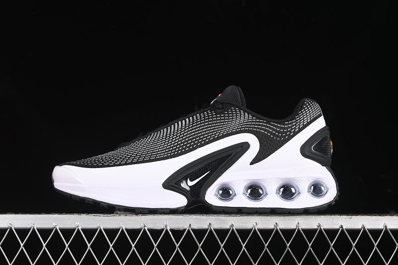 Air Max DN8 “Black White”