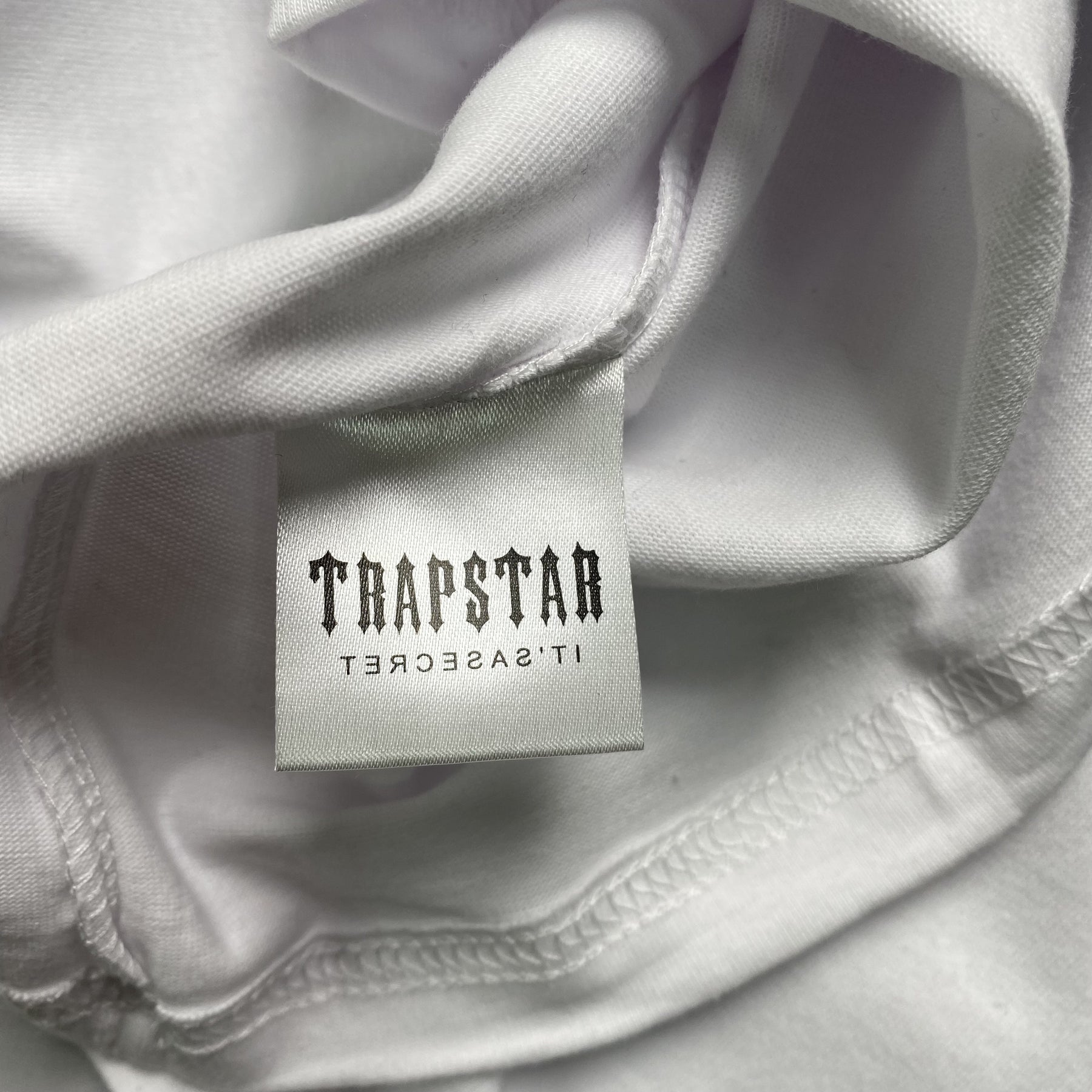 Camisa Trapstar ”Dead Beach” ( Branca )
