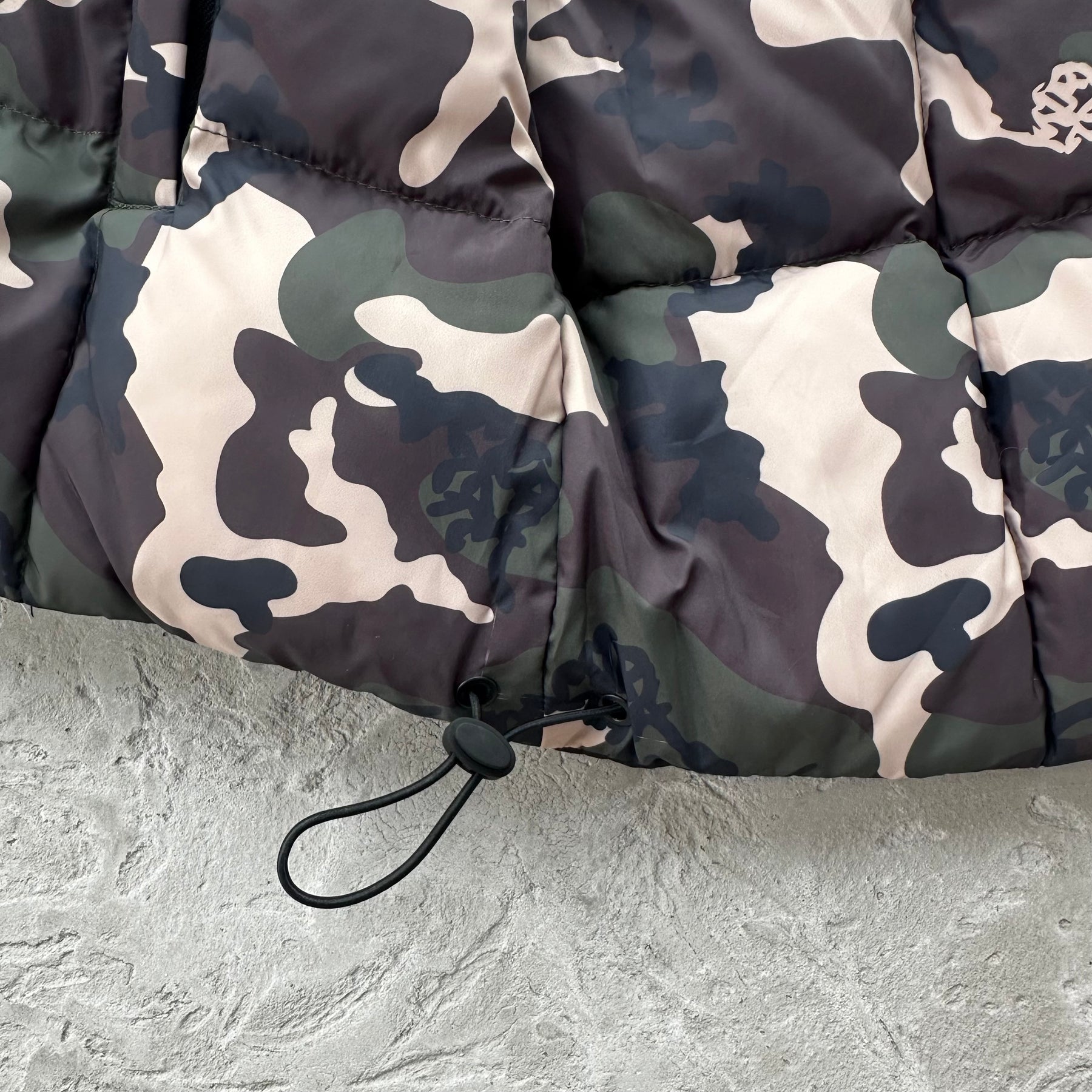 Colete Mertra “Reversible Puffer”