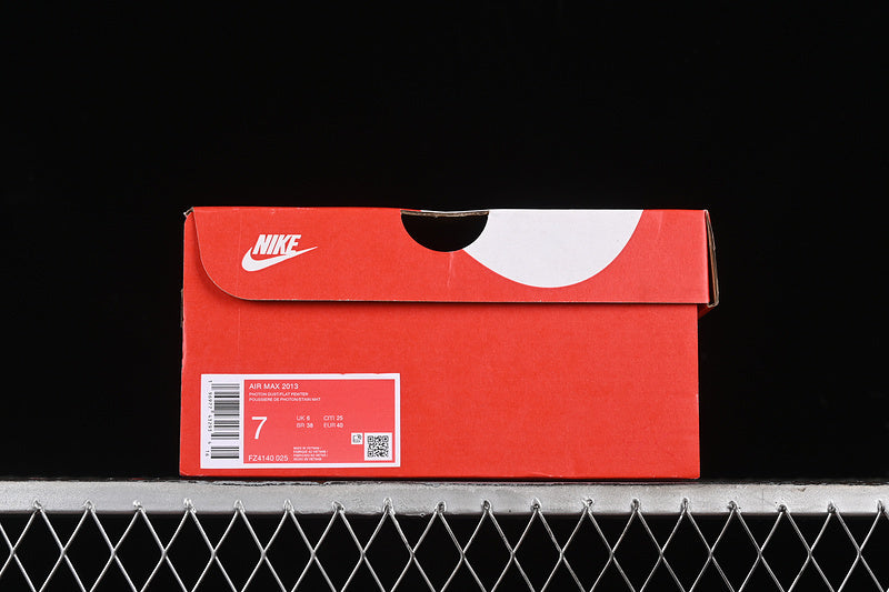 Air max 2013 “Photon Dust”