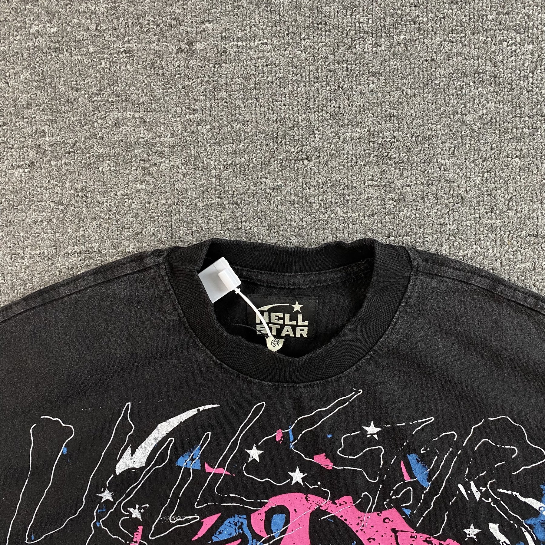 Camisa Hellstar “"Keep your eyes on the stars and your feet on the ground"