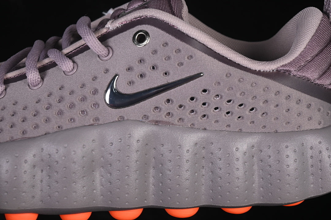 Nike mind 002 “Metallic Cool Grey”