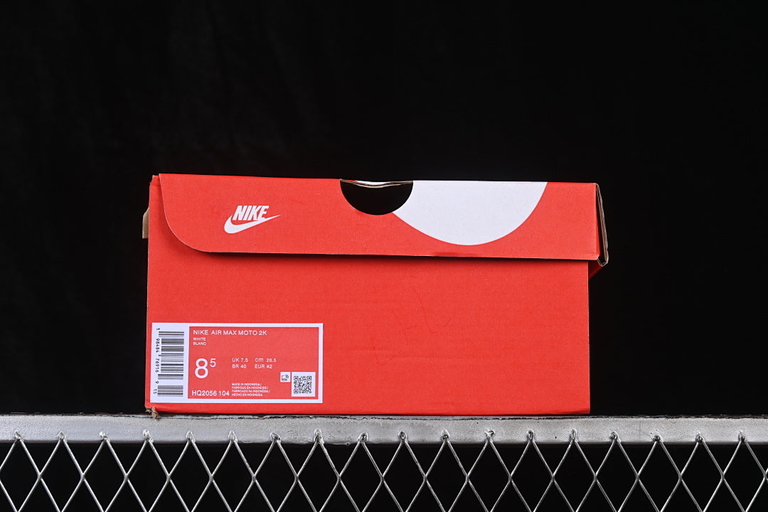 Air Max Moto 2K “Metallic Silver”