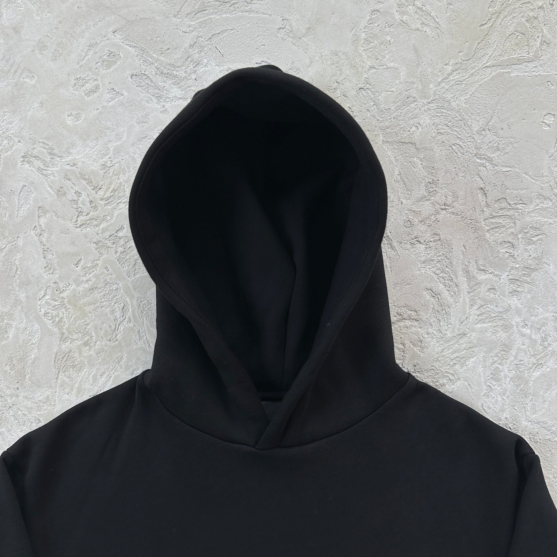 Moletom Syna World x Nemzz “Rents Due"