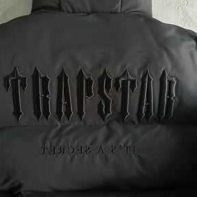 Jaqueta Trapstar “Decoded 2022 Hooded” ( Preta )