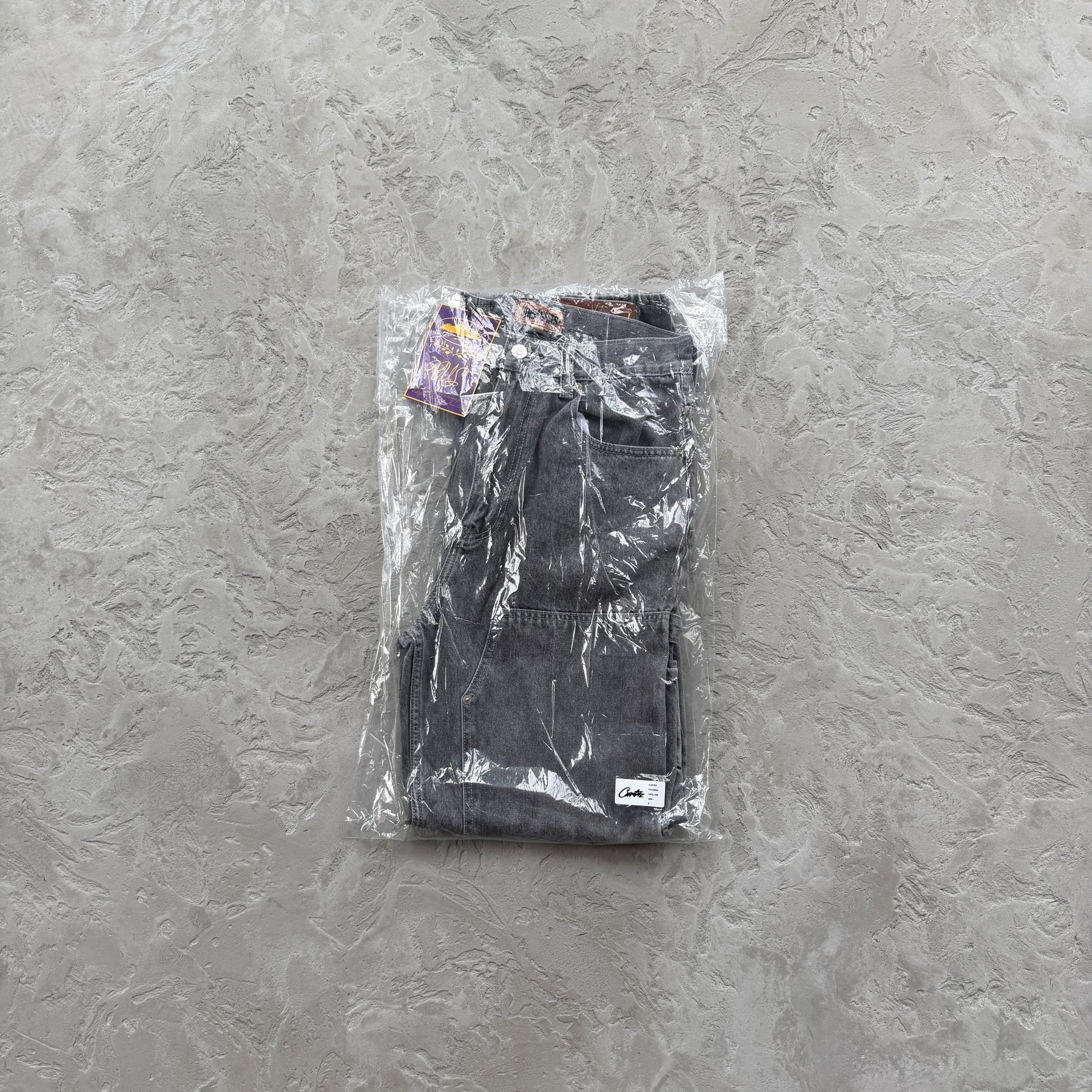 Calça Corteiz “Embossed C-Star DenimWork”