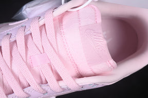 Dunk “Regal Pink”