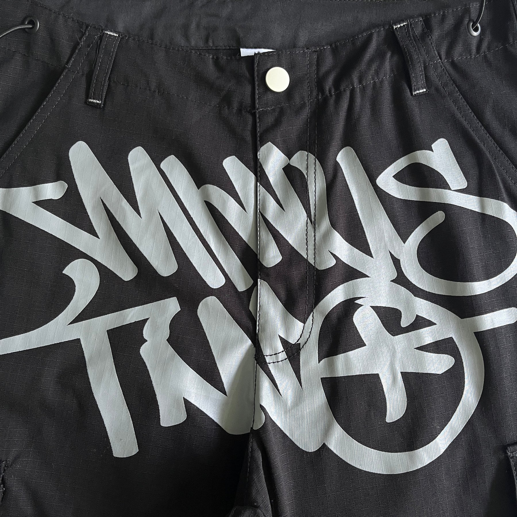 Shorts Cargo MNUS TWO “Graff” ( Preto )