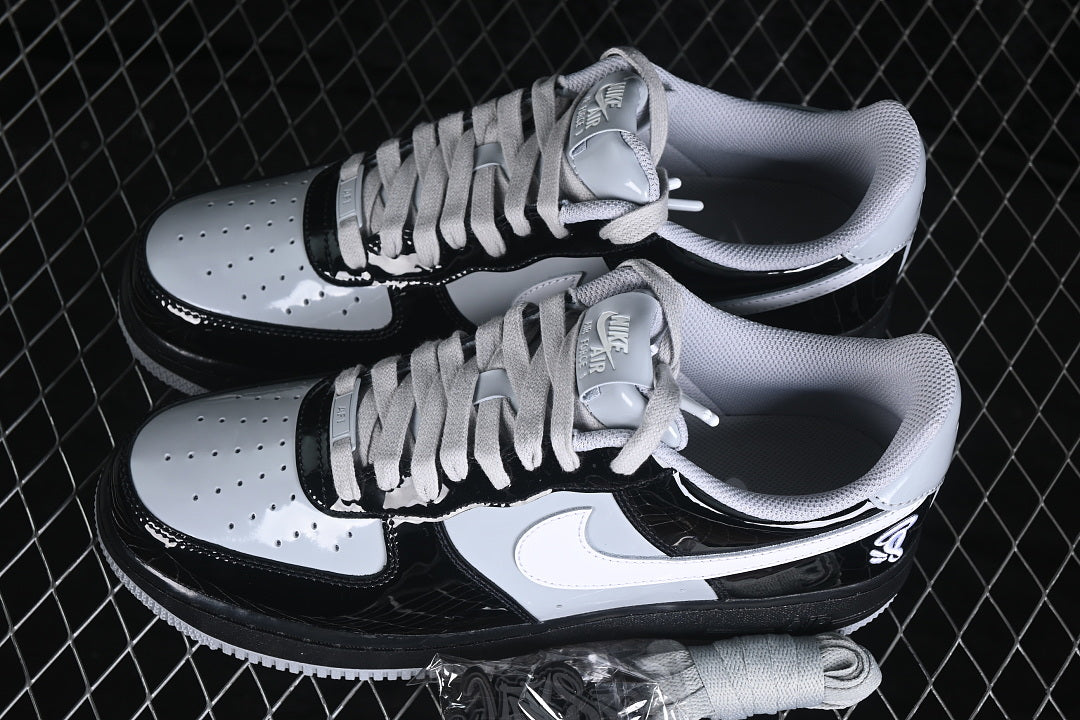 Air force 1 x Syna World