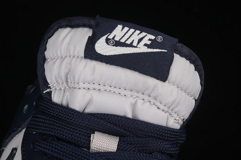 Dunk “Georgetown”