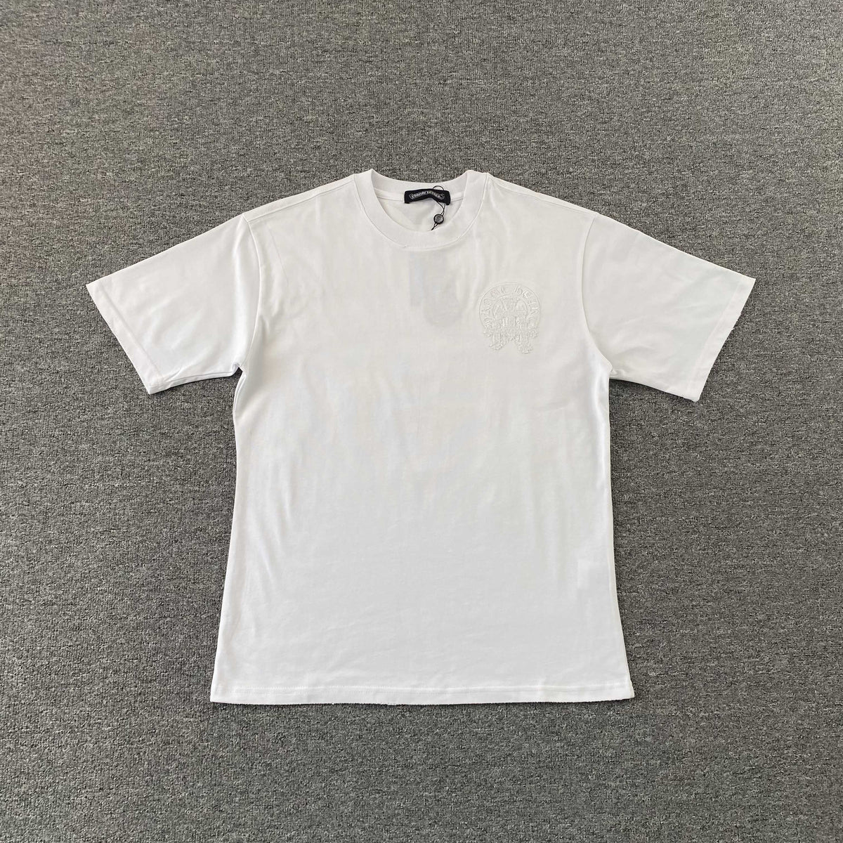 Camisa Chrome Hearts “They say 'Diamonds are a girl's, Your nice'” ( Branca )