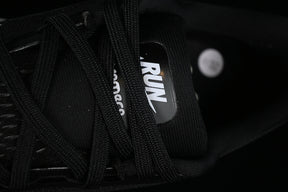 Air Zoom Vomero 18 “White Black”