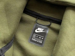 Nike Tech ( Verde )