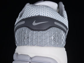 Vomero 5 “Wolf Grey"