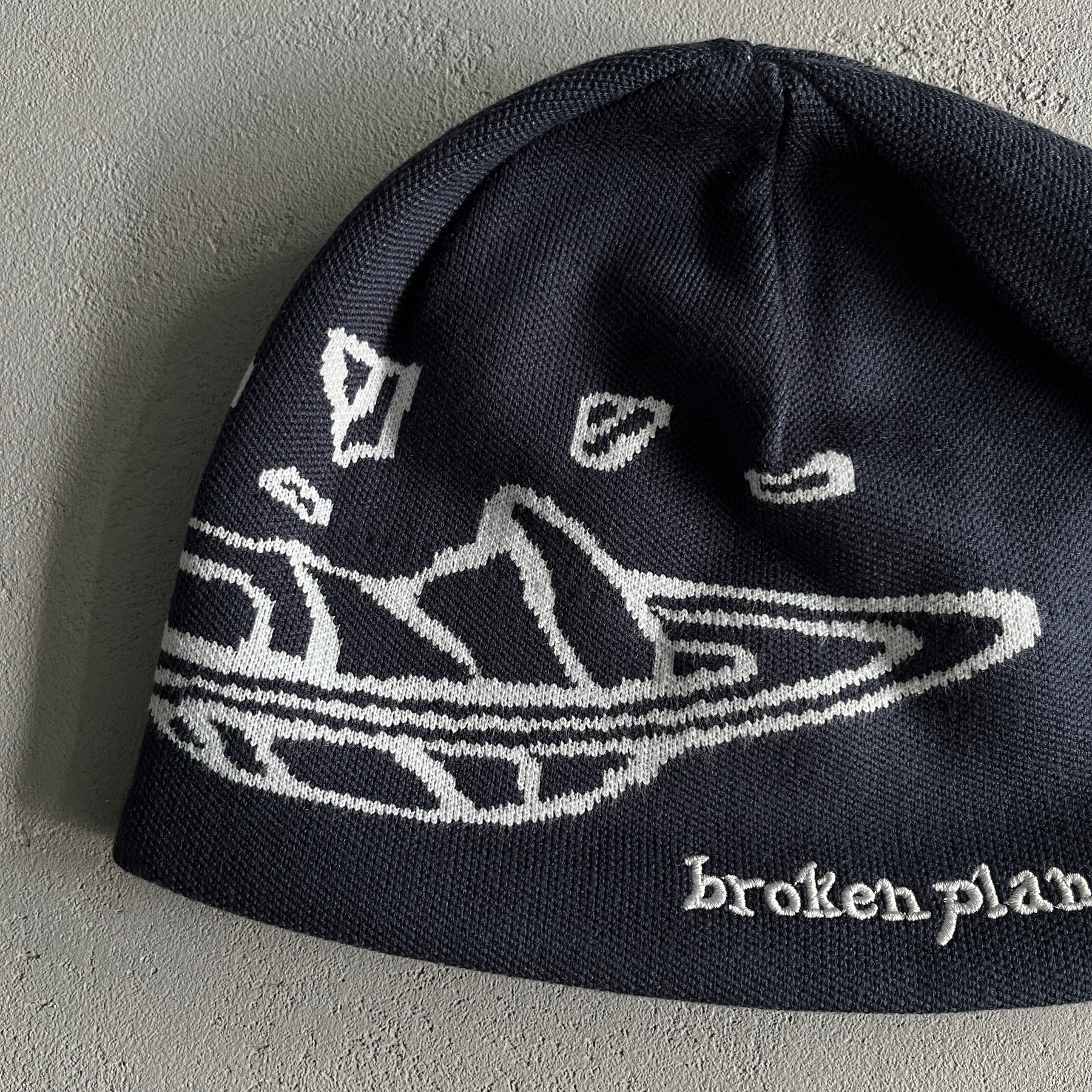 Touca Broken Planet “Outer Space Beanie”