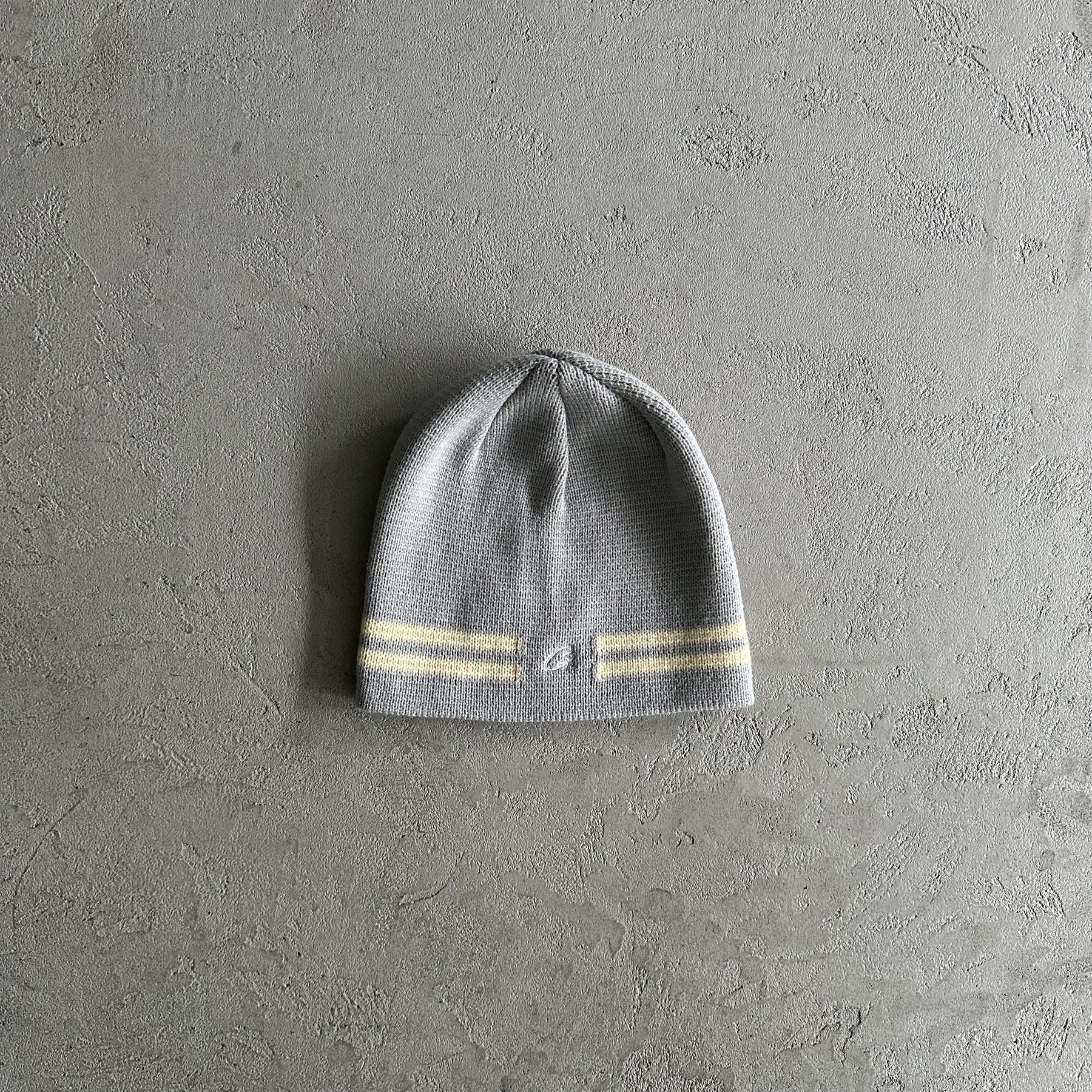 Touca Corteiz “Stripe Beanie” ( Cinza )