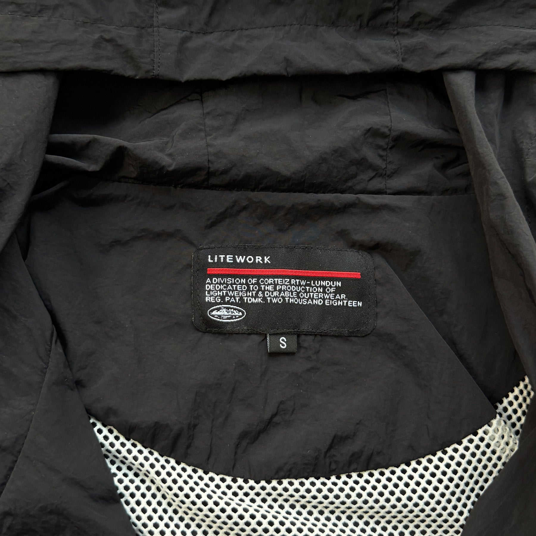 Moletom Corteiz “Cor Spring Jacket V2”