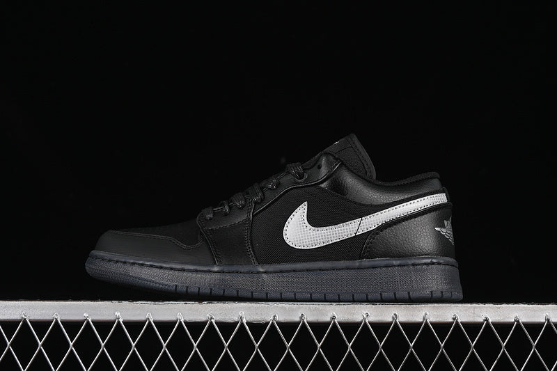 Air Jordan 1 Low “Black White Dark Smoke Grey”