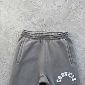Conjunto Corteiz “College Arch Open” ( Cinza )