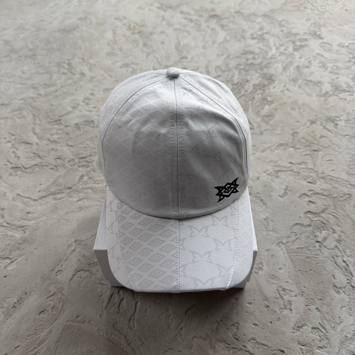Boné Mertra “Reflective Technical Cap”