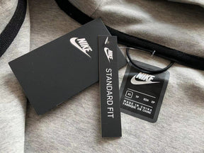 Nike Tech ( Cinza )