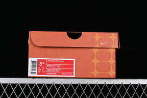 Dunk “Panda Olive”
