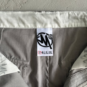 Shorts Cargo MNUS TWO “Graff” ( Cinza )