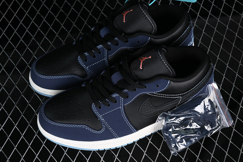 Air Jordan 1 Low "Black Dark Obsidian Snakeskin”