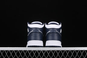 Jordan 1 High “Obsidian”