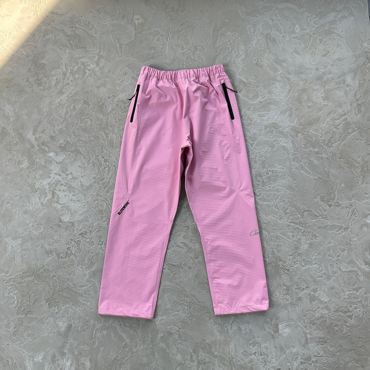 Calça Corteiz “Track Pink Pants”