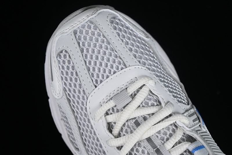 Vomero 5 “Photon Dust"