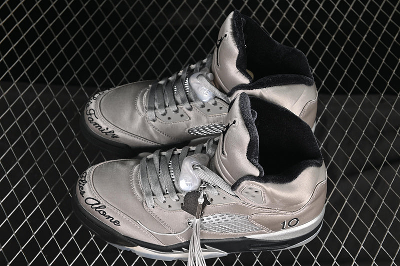 Air Jordan 5 “Wings Medium Grey Metallic Silver”