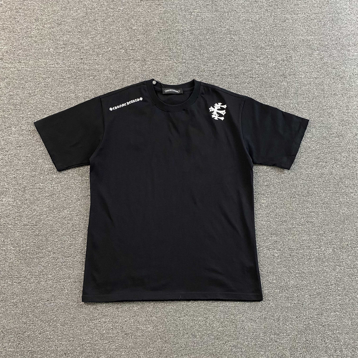 Camisa Polo Chrome Hearts “Monogram” ( Preta )