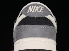 Dunk “Black Stealth”