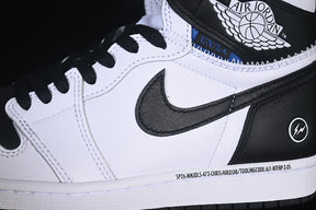 Air Jordan 1 High x Fragment Design ( Preto e Branco )