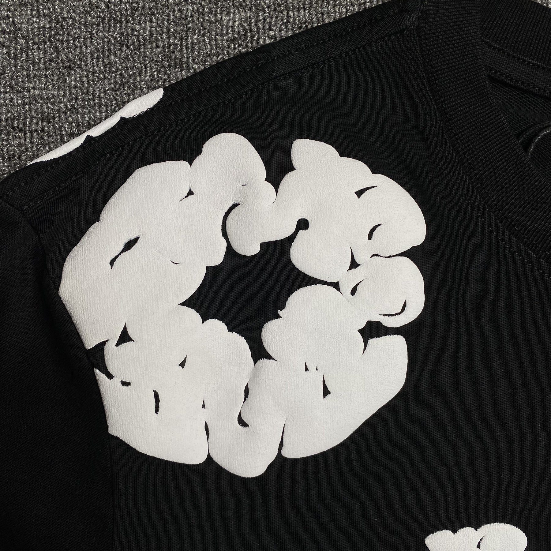 Camisa Denim Tears (Branca e Preta)