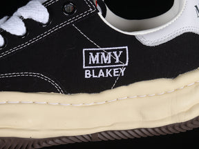 Mihara Yasuyu “Shell Head” ( Preto )