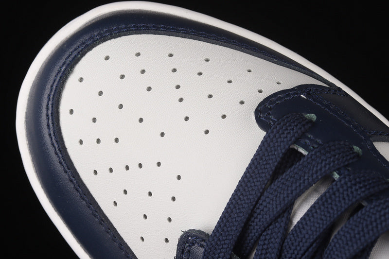 Dunk “Georgetown”