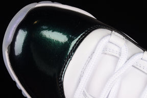 Air Jordan 11 Low ” Iridescent ”