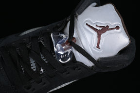 Air Jordan 5 x A Ma Maniére “Dusk”